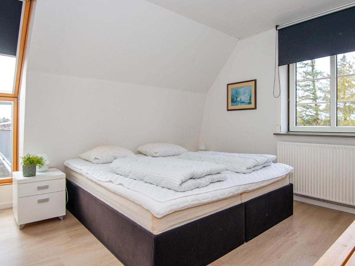 10 Person Holiday Home In R M Bolilmark Экстерьер фото